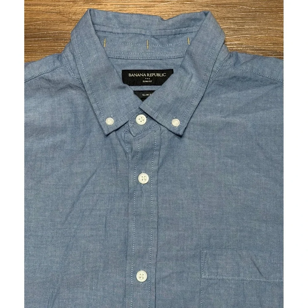 Banana Republic Mens Slim Fit Blue Chambray Button Down Shirt Medium Wash Sz XLT